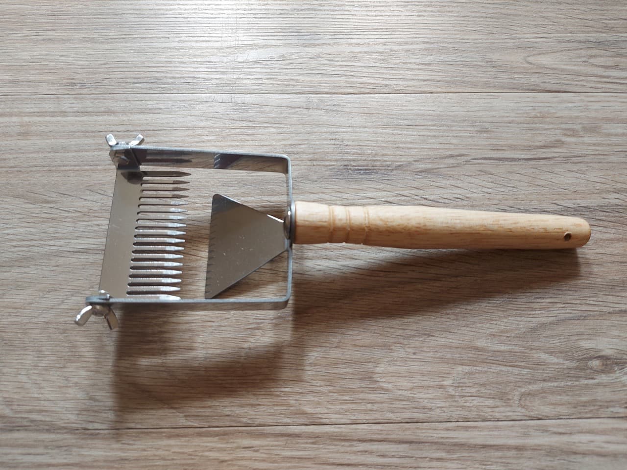 Uncapping Fork - Image 2